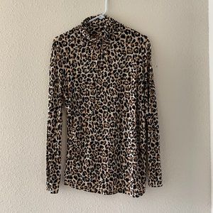 Victor Alfaro Leopard Long-sleeved Turtleneck, L